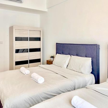 Georgetown Tropicana 218 Apartment Esterno foto