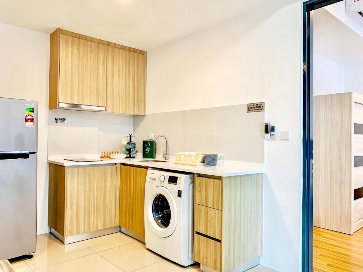 Georgetown Tropicana 218 Apartment Esterno foto